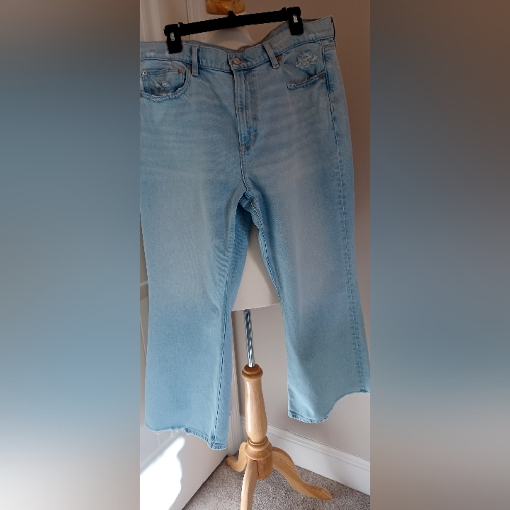 Womens American Eagle 90's Flare Light Wash D enim Jeans Sz 16 Short